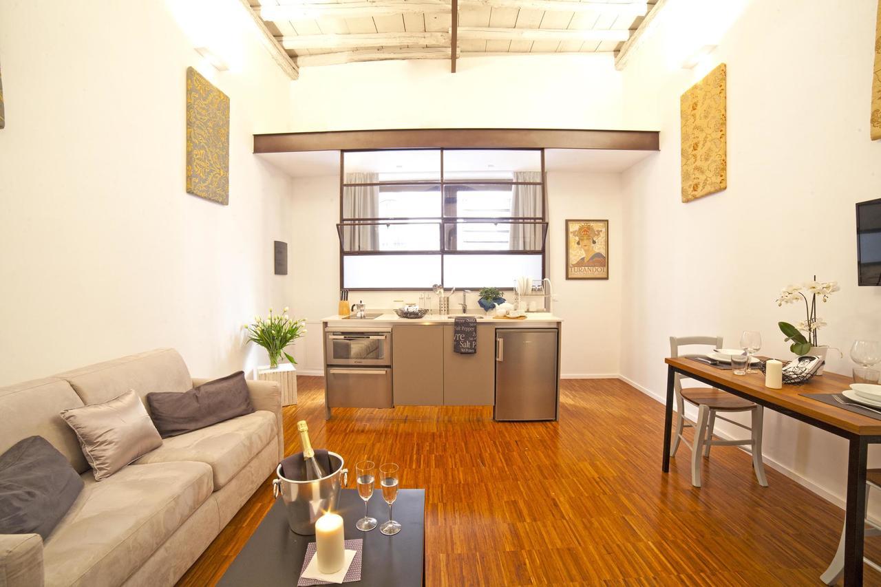 Apartment Paganica Loft Torre Argentina Rom